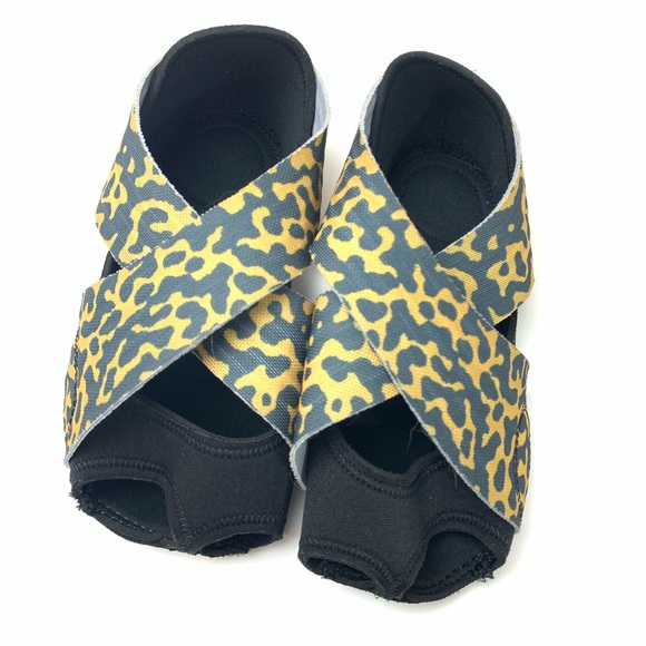 Nike Shoes - Nike studio wrap 2 cheetah yoga training shoe M